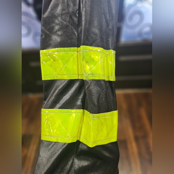 Leg Avenue Hot firefighter, Sexy dress. Halloween Costume, used once. Size Large - Picture 4 of 7